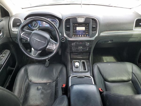 2015 CHRYSLER 300 Limited — CKPT
