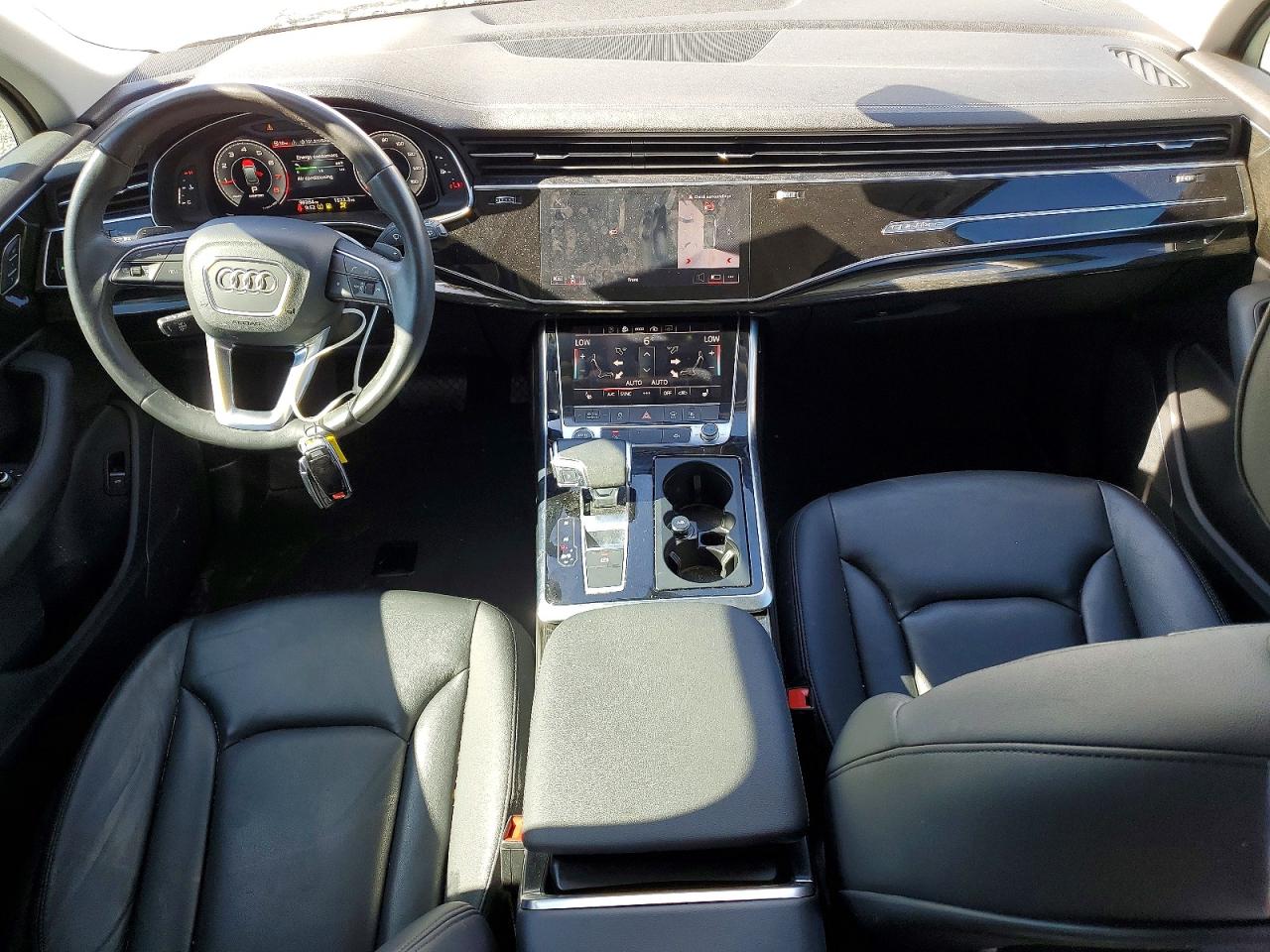 2023 AUDI Q7 quattro Premium