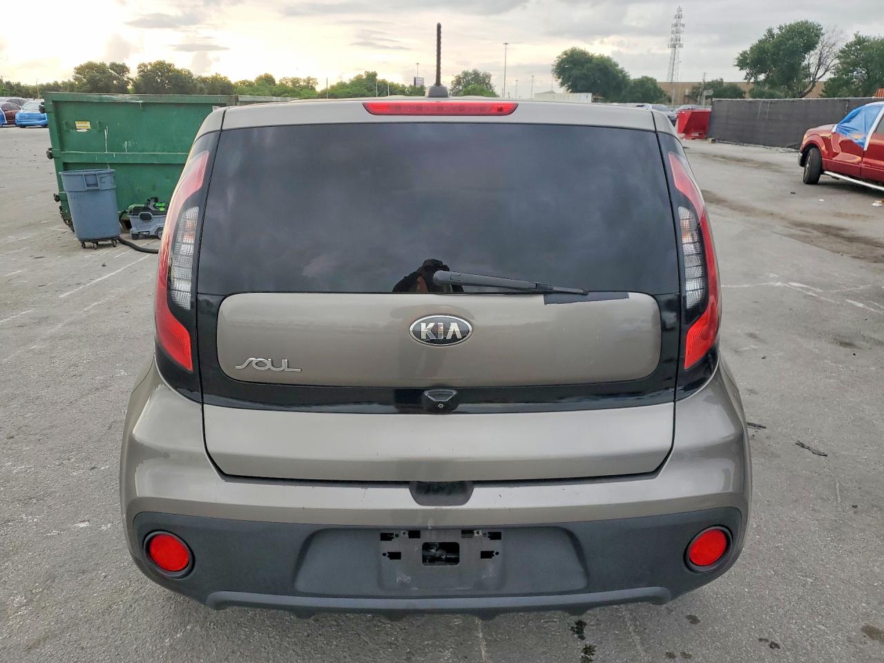 2018 KIA SOUL Base