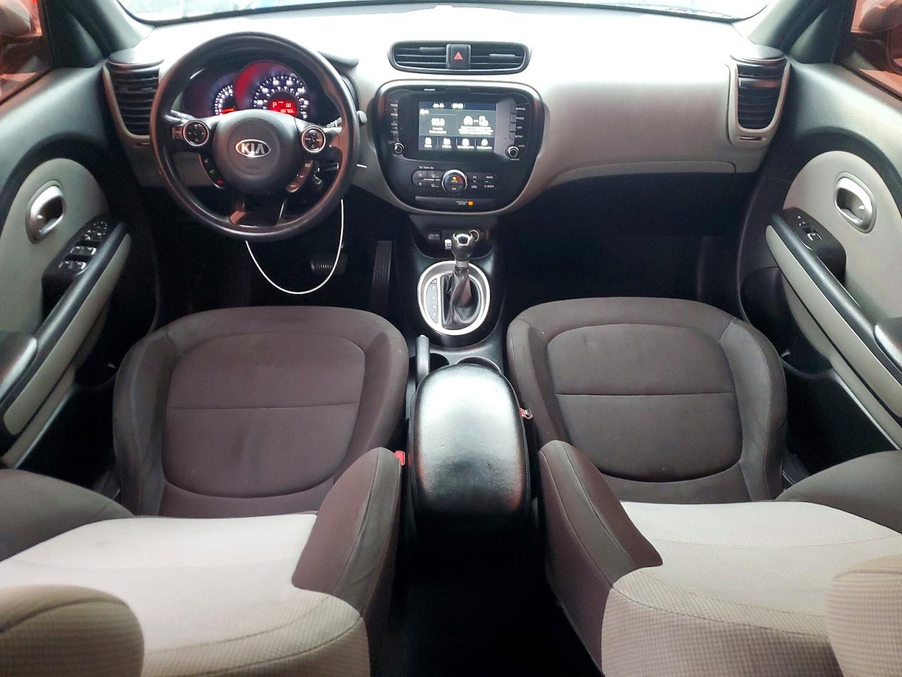 2018 KIA SOUL Base