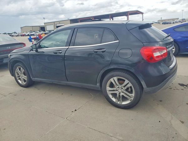 2016 MERCEDES-BENZ GLA
