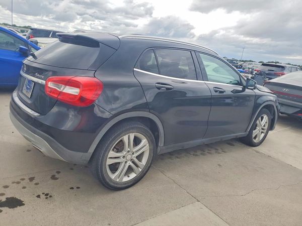 2016 MERCEDES-BENZ GLA