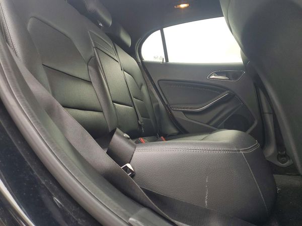 2016 MERCEDES-BENZ GLA