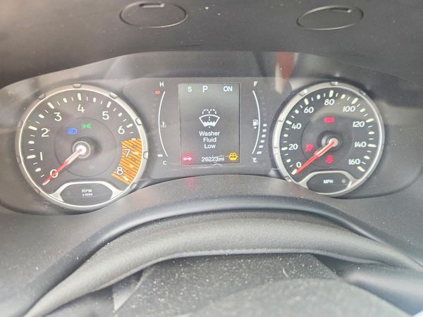 2023 JEEP RENEGADE LATITUDE 4X4