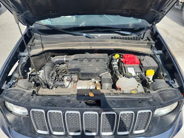 2023 JEEP RENEGADE LATITUDE 4X4