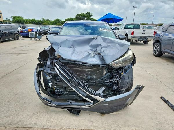 2017 HYUNDAI TUCSON SE (no options)