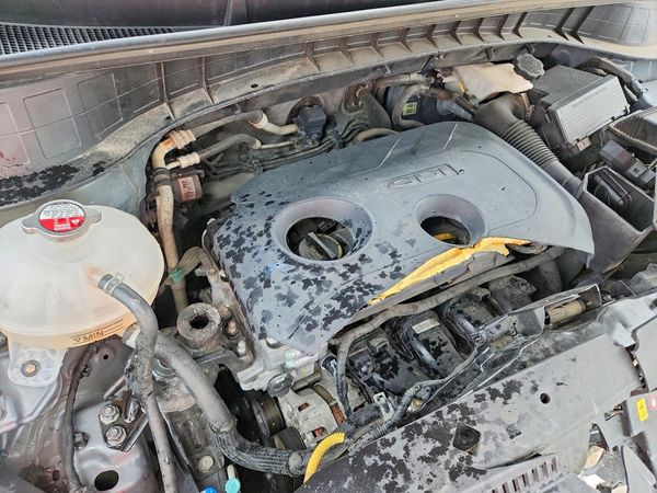 2017 HYUNDAI TUCSON SE (no options)