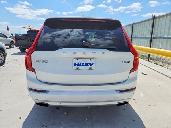2017 VOLVO XC90 Inscription