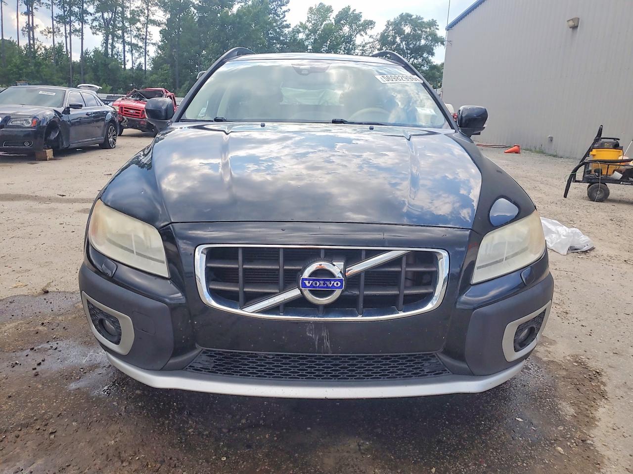 2013 VOLVO XC70