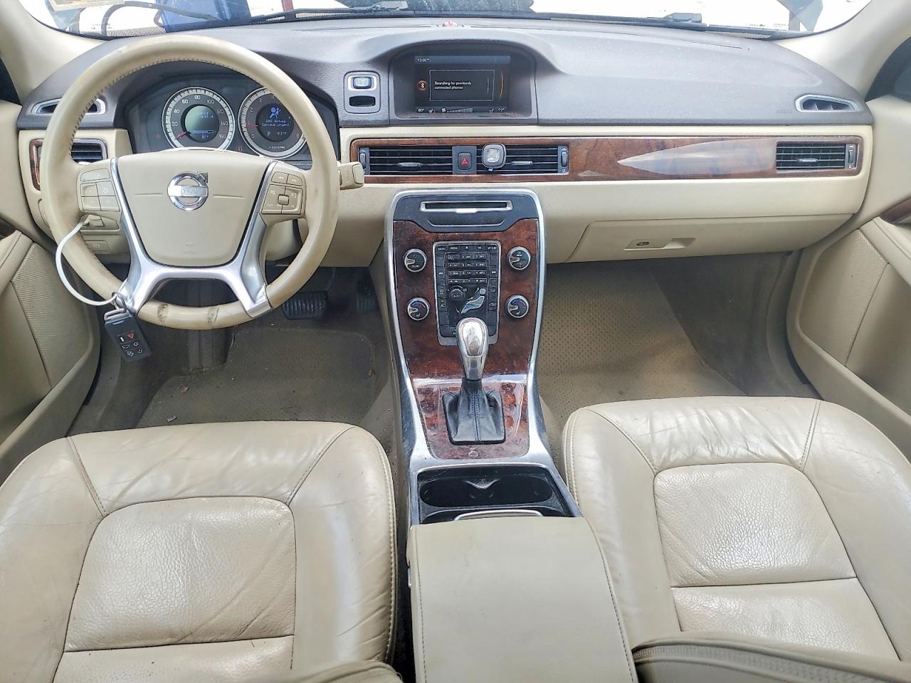 2013 VOLVO XC70