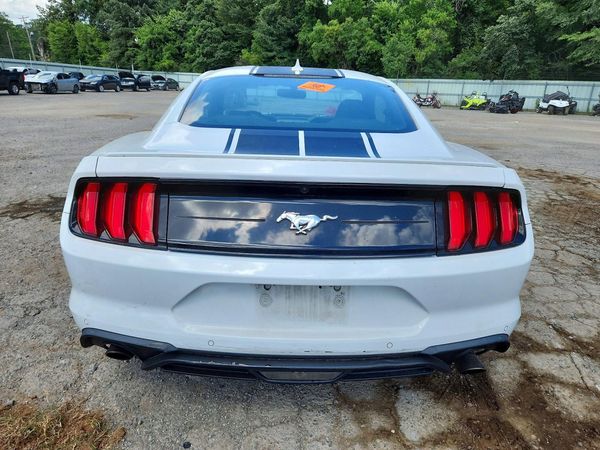 2020 FORD MUSTANG I4 Coupe