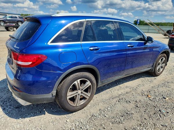 2017 MERCEDES-BENZ GLC