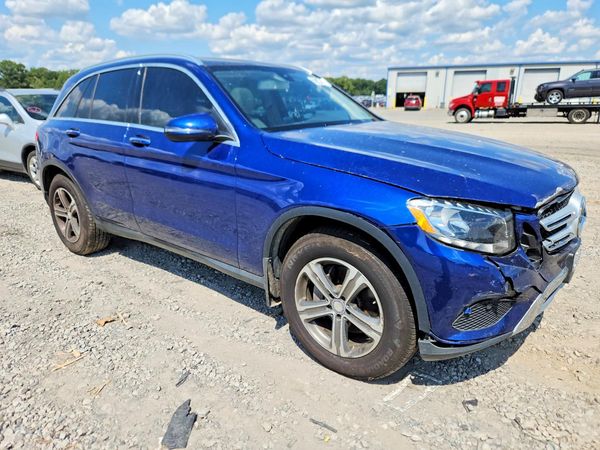 2017 MERCEDES-BENZ GLC