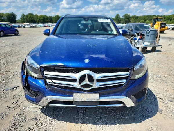 2017 MERCEDES-BENZ GLC
