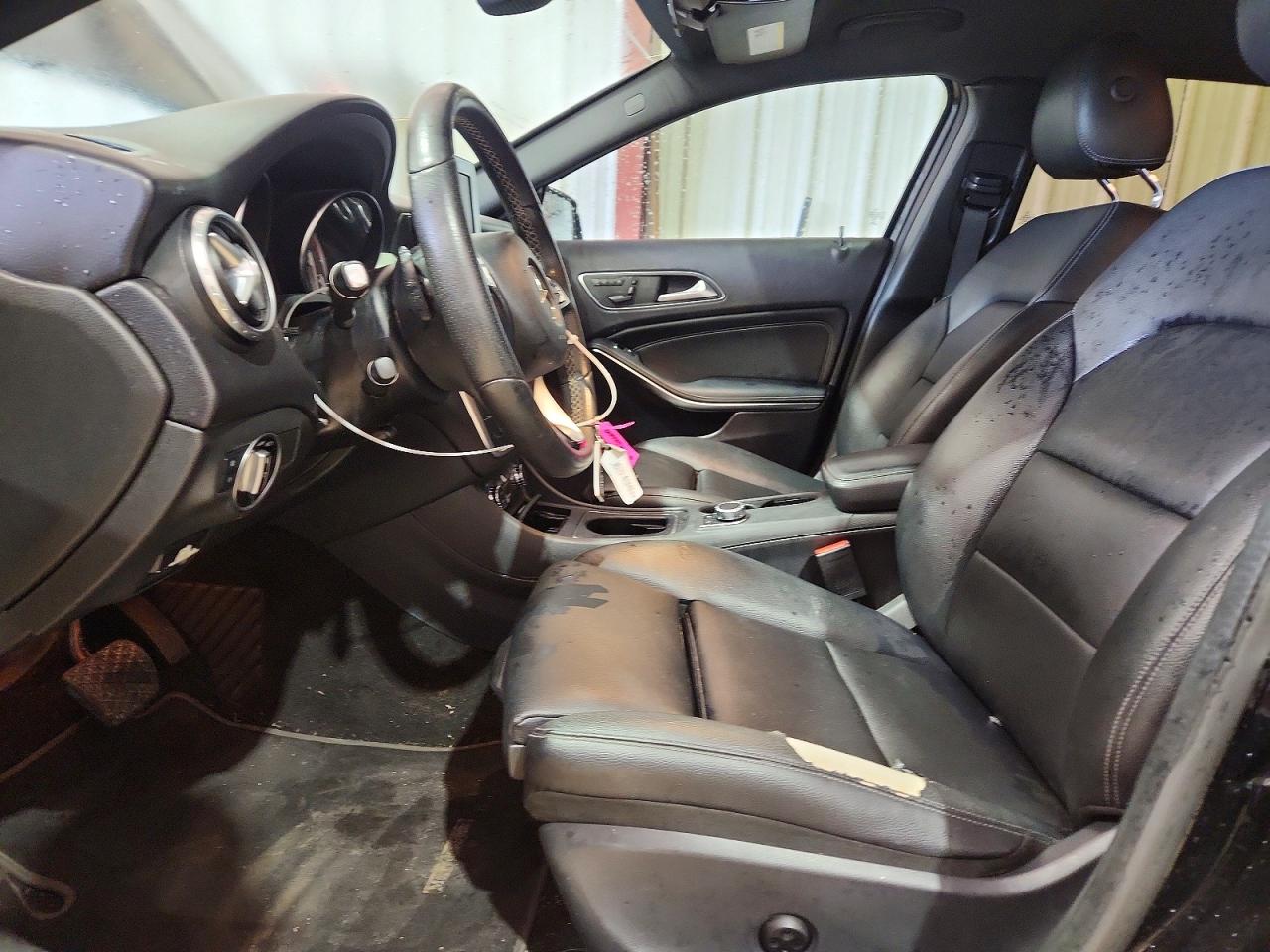 2017 MERCEDES-BENZ GLA GLA250