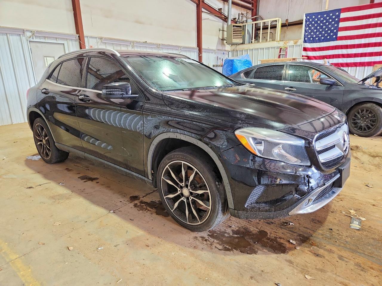 2017 MERCEDES-BENZ GLA GLA250