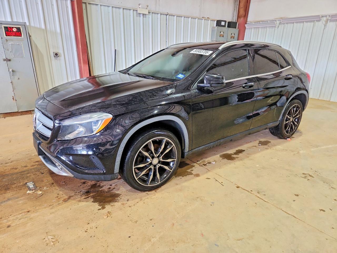 2017 MERCEDES-BENZ GLA GLA250
