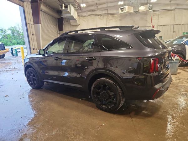 2025 KIA SORENTO