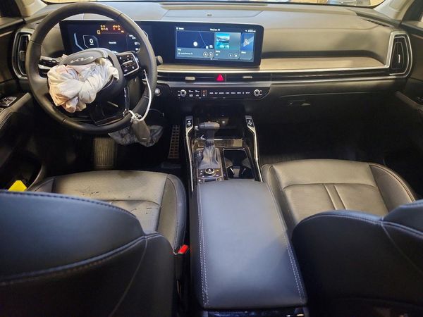 2025 KIA SORENTO