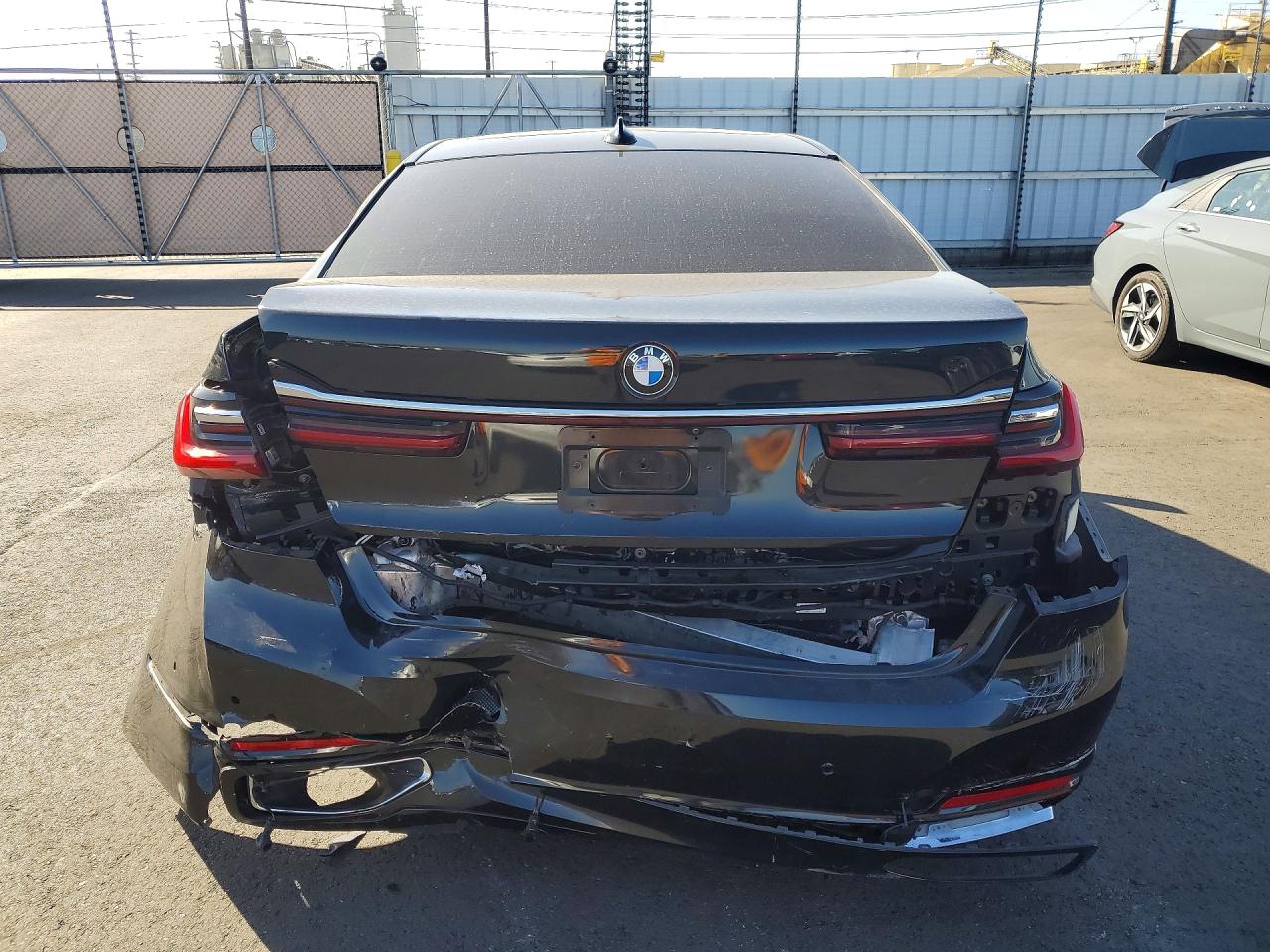 2020 BMW 740