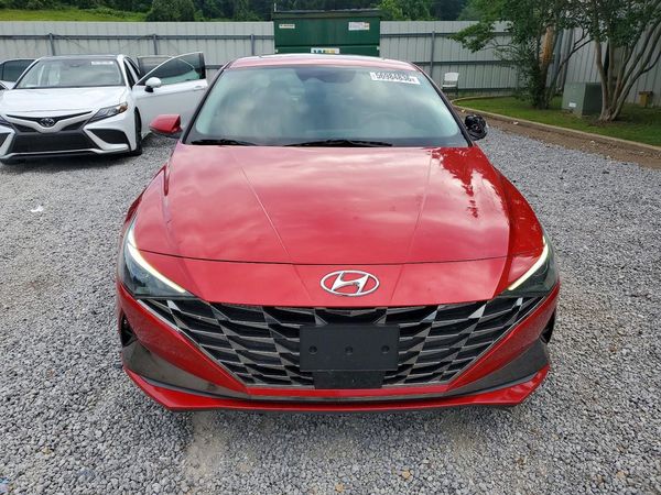 2021 HYUNDAI ELANTRA