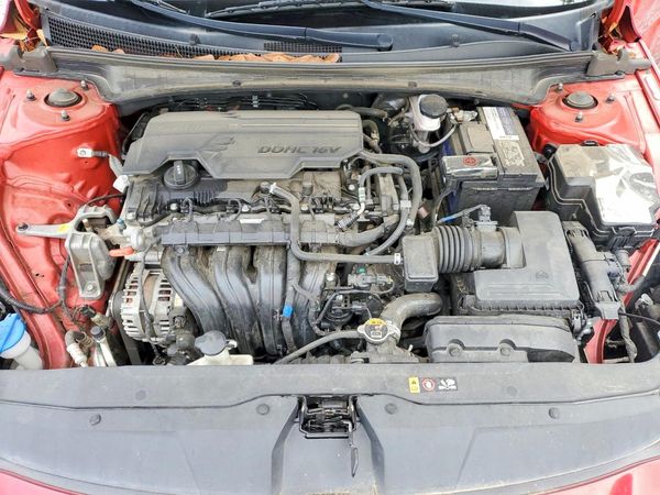 2021 HYUNDAI ELANTRA