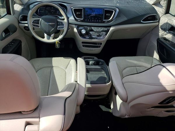 2017 CHRYSLER PACIFICA EHYBRID PLATINUM