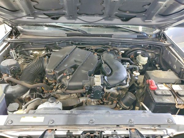 2014 TOYOTA TACOMA Delux Grade