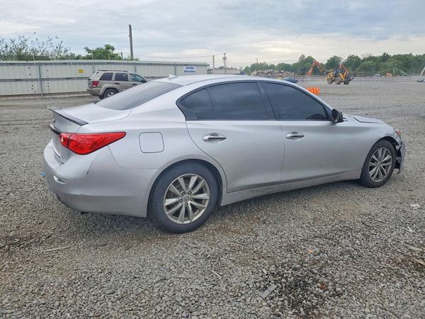 2017 INFINITI Q50