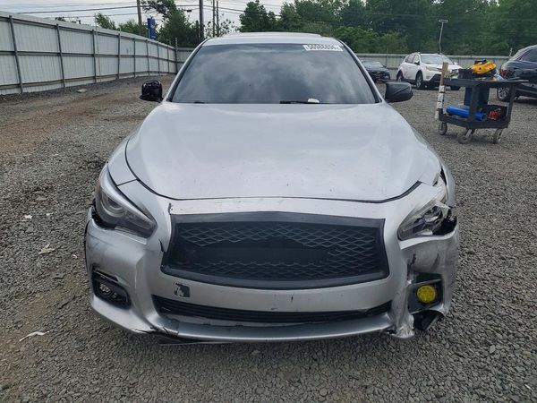 2017 INFINITI Q50