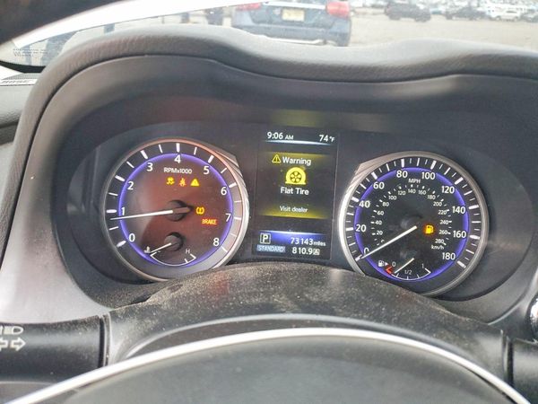 2017 INFINITI Q50