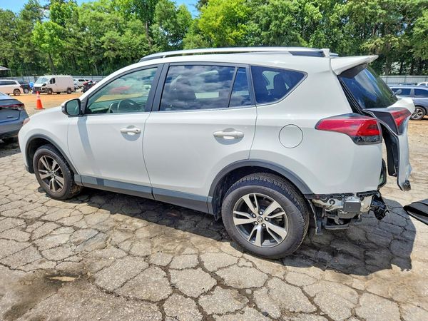 2018 TOYOTA RAV4 Adventure/XLE