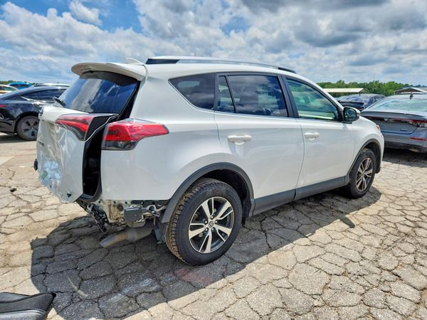 2018 TOYOTA RAV4 Adventure/XLE