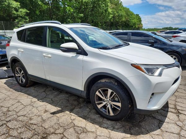 2018 TOYOTA RAV4 Adventure/XLE