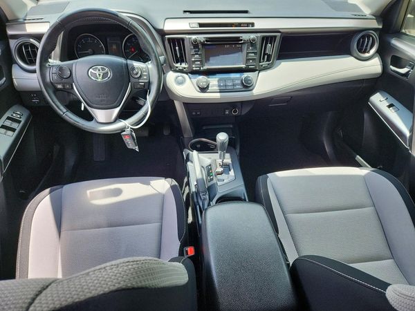 2018 TOYOTA RAV4 Adventure/XLE