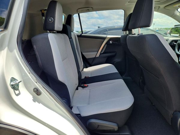 2018 TOYOTA RAV4 Adventure/XLE