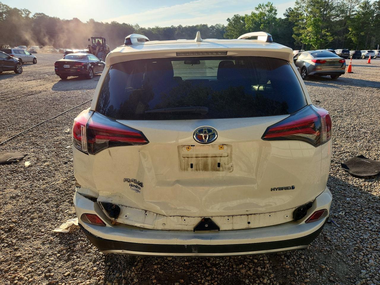 2018 TOYOTA RAV4 HYBRID LE Plus/XLE