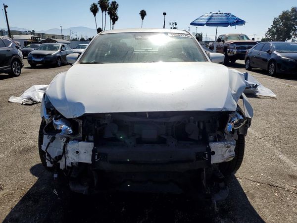 2018 MAZDA 3