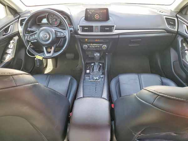 2018 MAZDA 3