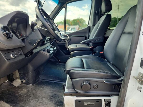 2022 MERCEDES-BENZ SPRINTER