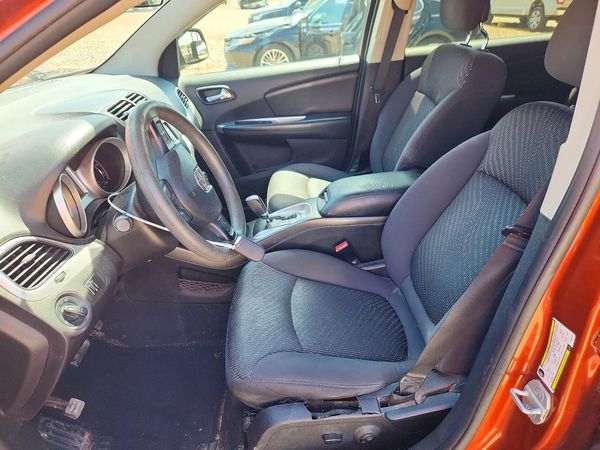 2013 DODGE JOURNEY SXT