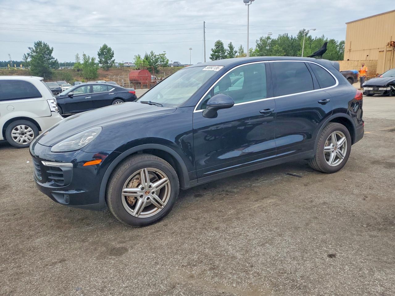2017 PORSCHE CAYENNE