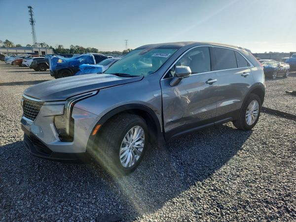 2024 CADILLAC XT4 Luxury