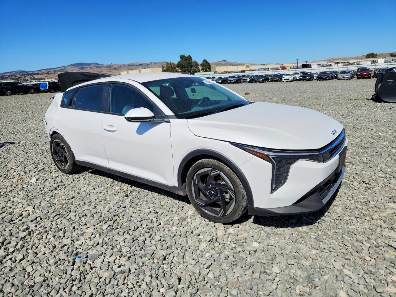 2025 KIA K4 EX
