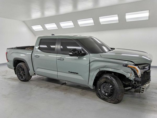 2024 TOYOTA TUNDRA Others