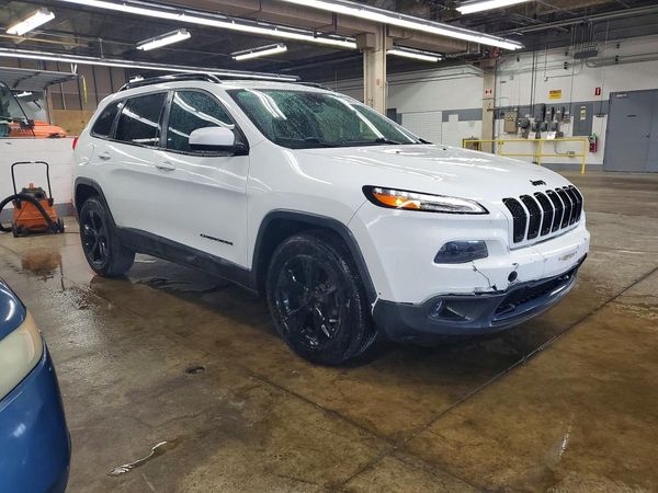2016 JEEP CHEROKEE Latitude/Longitude/North