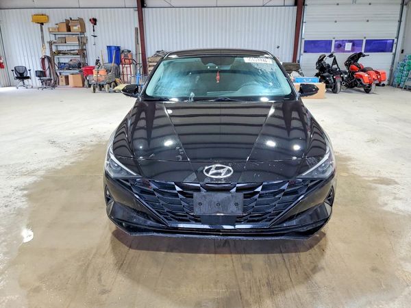 2022 HYUNDAI ELANTRA SEL w/Convenience Pkg