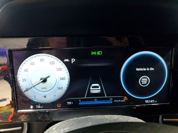 2022 HYUNDAI ELANTRA SEL w/Convenience Pkg