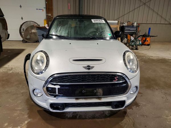 2014 MINI COOPER