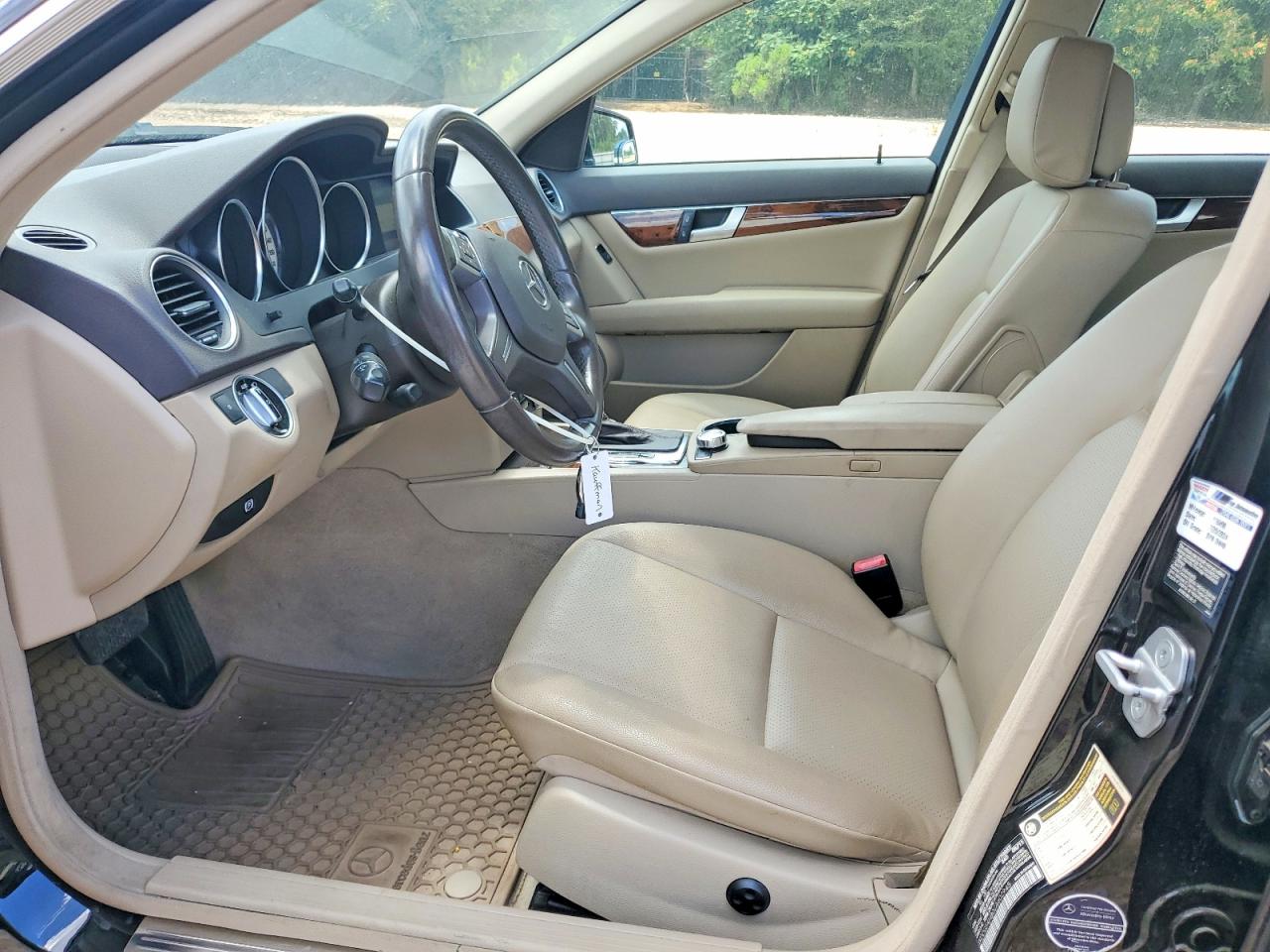 2012 MERCEDES-BENZ C C250